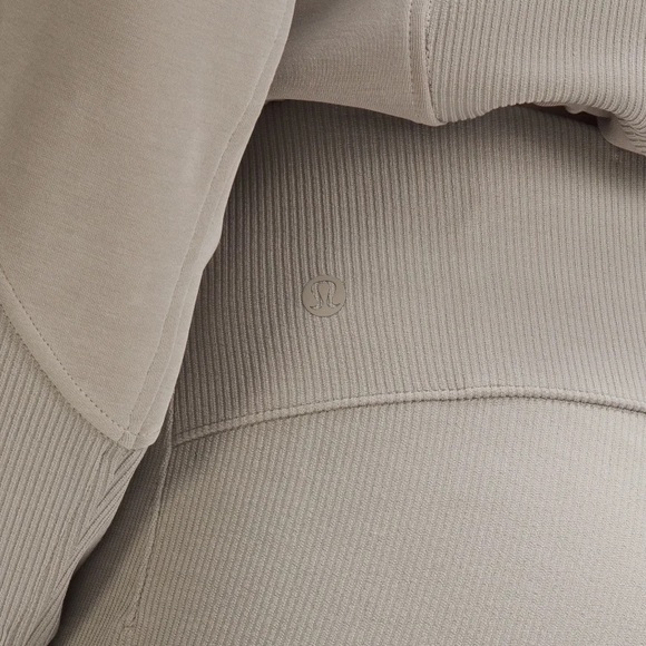 Lululemon | Softstreme Ribbed Pant | US W 4 | Riverstone - Picture 3 of 10